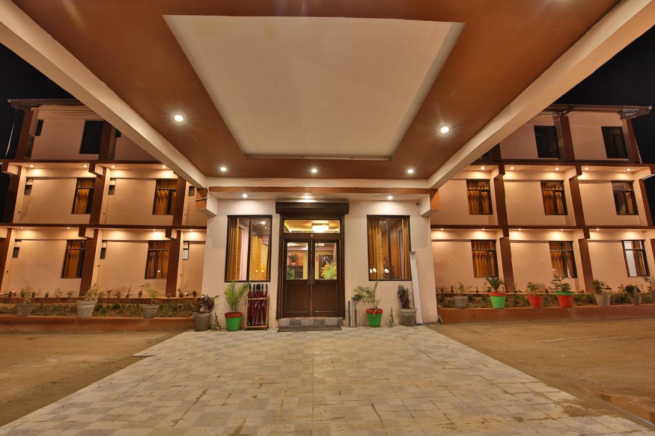 Amritara The Avadh Hotel Badrinath Exterior foto