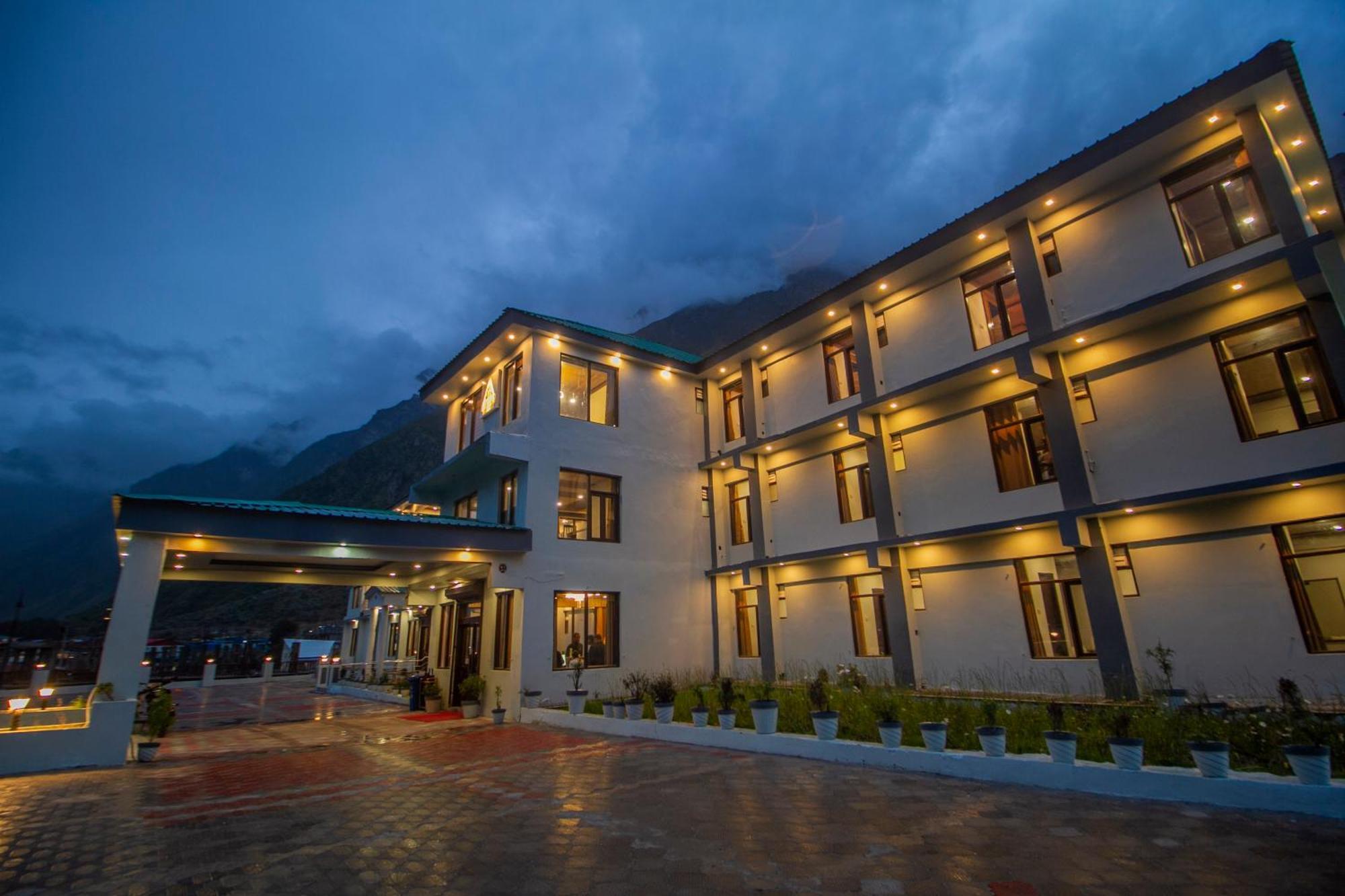 Amritara The Avadh Hotel Badrinath Exterior foto